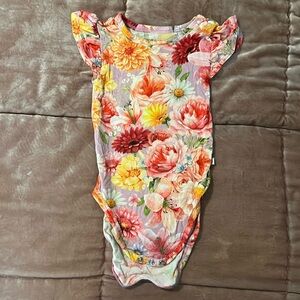 Posh Peanut 12-18 mo onesie